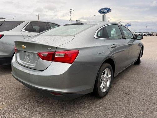 Sterling Gray Metallic 2024 Chevrolet Malibu LT