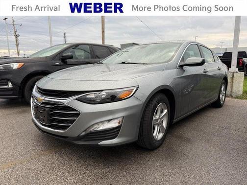 Sterling Gray Metallic 2024 Chevrolet Malibu LT
