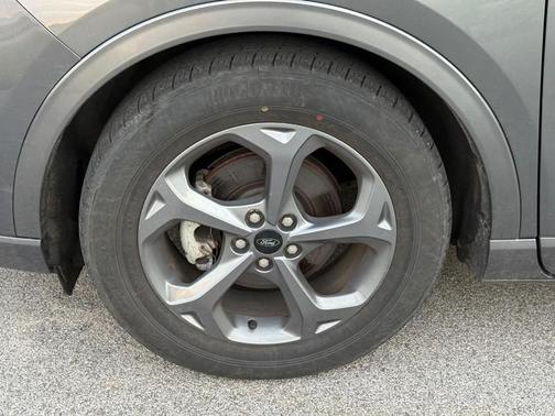 Gray Metallic 2023 Ford Escape ST-Line