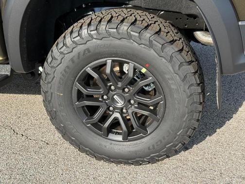 Green Metallic 2026 Ford Ranger Raptor