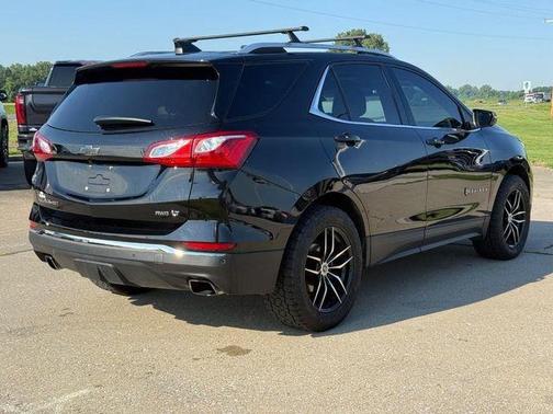 Mosaic Black Metallic 2018 Chevrolet Equinox 2LT