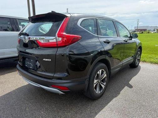 Crystal Black Pearl 2017 Honda CR-V LX