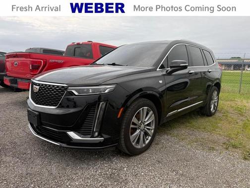 Stellar Black Metallic 2023 Cadillac XT6 Premium Luxury AWD