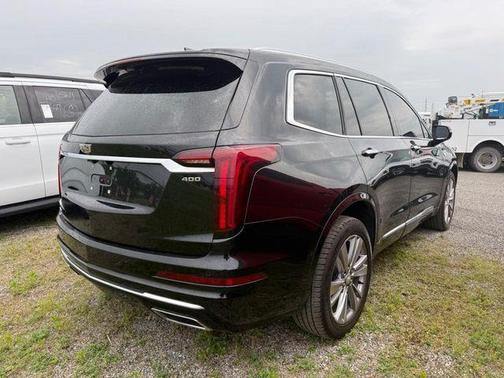 Stellar Black Metallic 2023 Cadillac XT6 Premium Luxury AWD