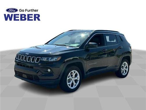 Diamond Black 2024 Jeep Compass Latitude
