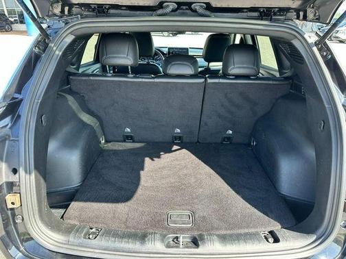 Diamond Black 2024 Jeep Compass Latitude