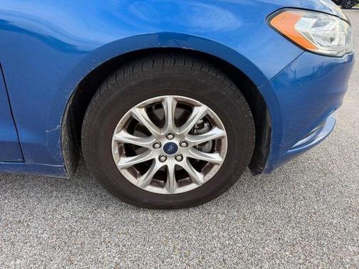 Lightning Blue 2017 Ford Fusion S