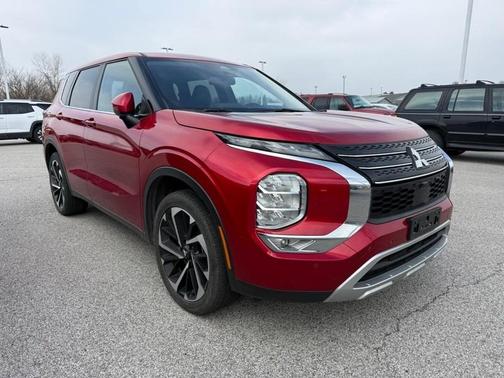 2024 Mitsubishi Outlander SE Black Edition