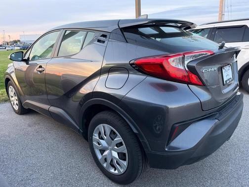 Magnetic Gray Metallic 2019 Toyota C-HR LE