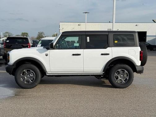 Oxford White 2026 Ford Bronco Big Bend