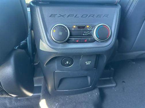 2025 Ford Explorer ST 4WD