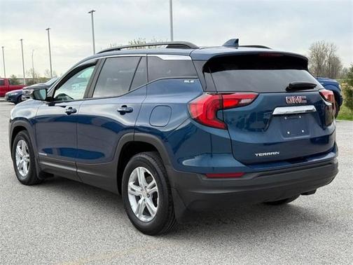 2021 GMC Terrain SLE