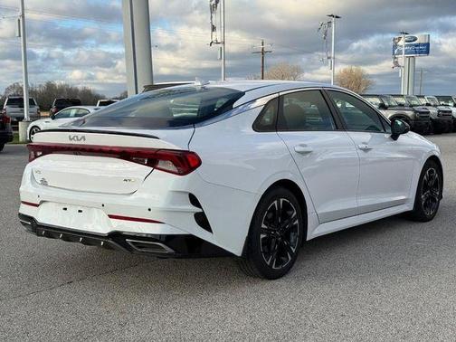 Glacial White Pearl 2023 Kia K5 GT-Line