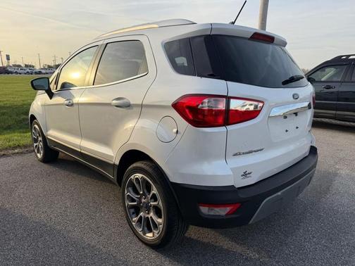 White Platinum 2020 Ford EcoSport Titanium