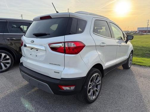 White Platinum 2020 Ford EcoSport Titanium