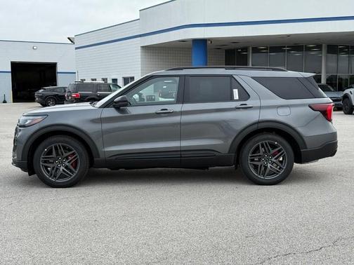 Carbonized Gray Metallic 2026 Ford Explorer ST