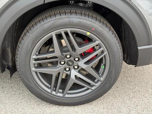 Carbonized Gray Metallic 2026 Ford Explorer ST