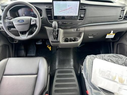 Oxford White 2026 Ford Transit-250 Base