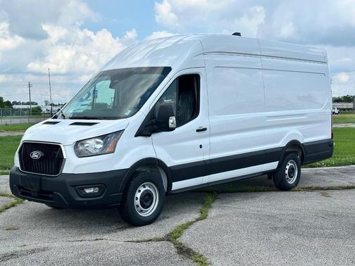 Oxford White 2026 Ford Transit-250 Base