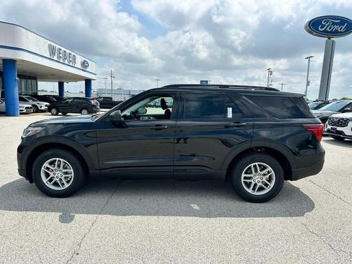 Agate Black Metallic 2026 Ford Explorer Active