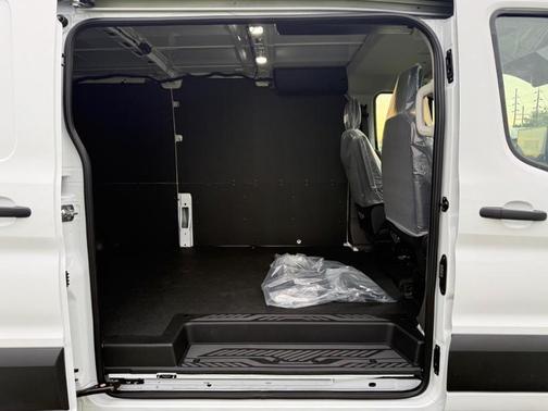 2026 Ford Transit-250 T-250 LOW RF 9150 GVWR