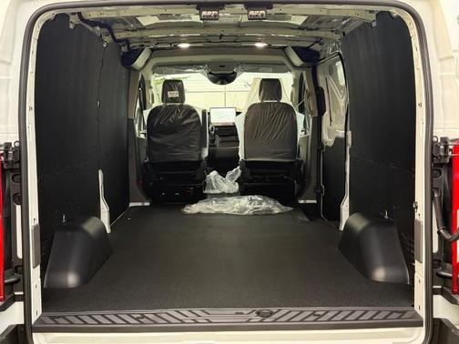 2026 Ford Transit-250 T-250 LOW RF 9150 GVWR