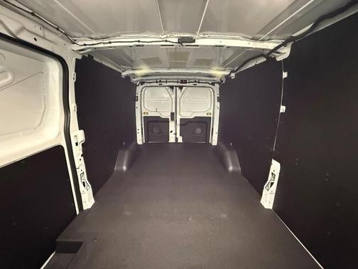 2026 Ford Transit-250 T-250 LOW RF 9150 GVWR