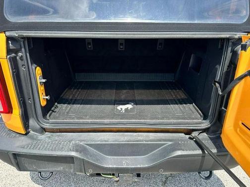 Cyber Orange Metallic Tricoat 2021 Ford Bronco Black Diamond