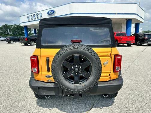 Cyber Orange Metallic Tricoat 2021 Ford Bronco Black Diamond