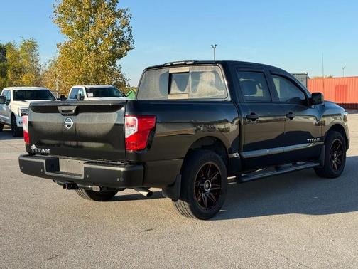 2021 Nissan Titan S