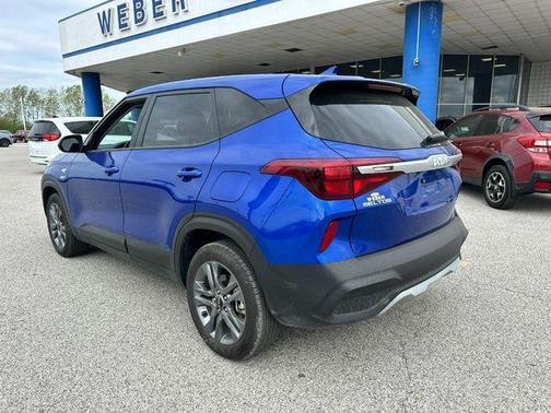 Neptune Blue 2022 Kia Seltos LX