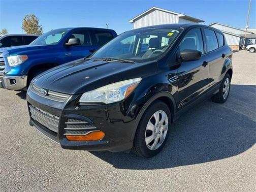 2016 Ford Escape S