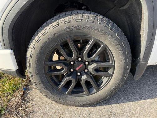 2024 GMC Sierra 1500 Pro