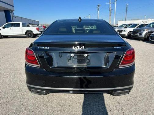 2019 Kia K900 Luxury