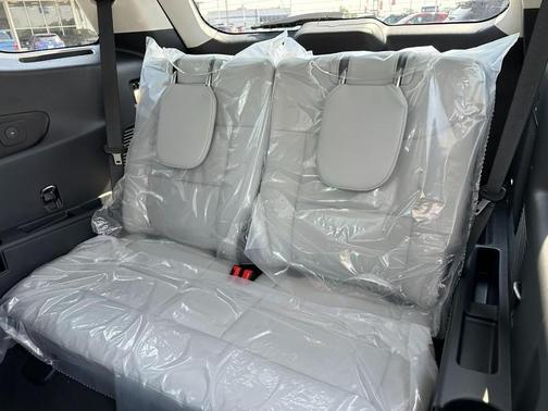 2025 Ford Explorer Platinum 4WD