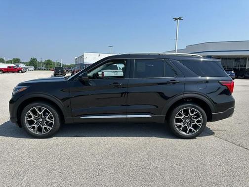 2025 Ford Explorer Platinum 4WD