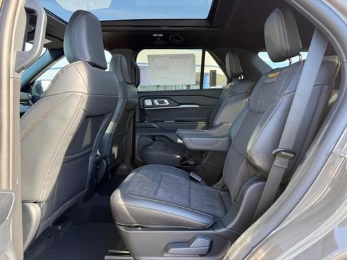 2026 Ford Explorer Tremor 4WD