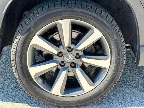 Crystal Black Pearl 2023 Honda Pilot Elite