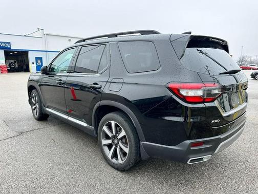 2023 Honda Pilot Elite