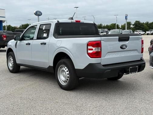 Space White Metallic 2026 Ford Maverick XL
