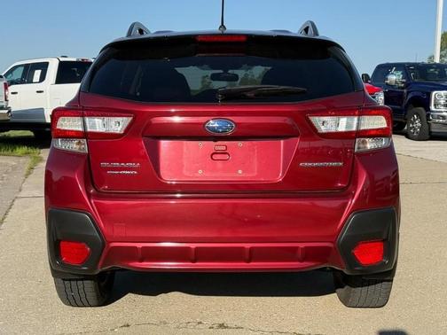 Venetian Red Pearl 2018 Subaru Crosstrek 2.0i