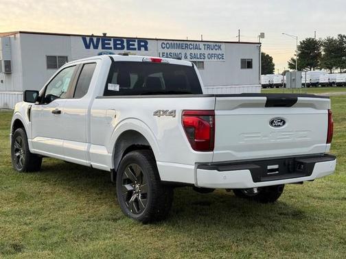 2025 Ford F-150 STX