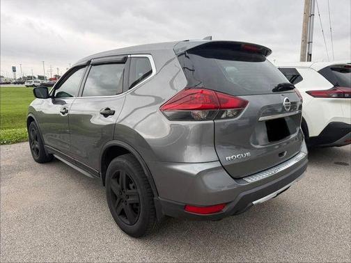 Gun Metallic 2020 Nissan Rogue S