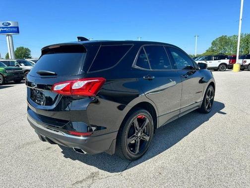 Mosaic Black Metallic 2019 Chevrolet Equinox 2LT