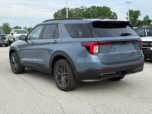 Vapor Blue Metallic 2026 Ford Explorer ST-Line