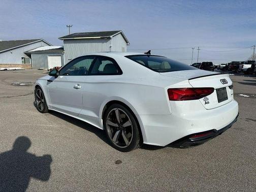 2024 Audi A5 45 S line quattro Premium