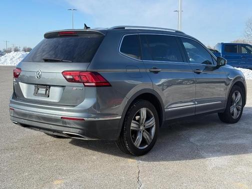 2019 Volkswagen Tiguan 2.0T SEL Premium