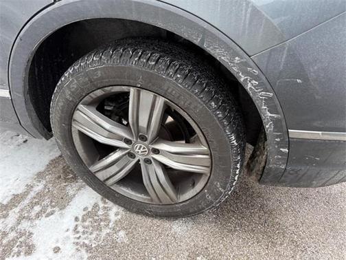 2019 Volkswagen Tiguan 2.0T SEL Premium