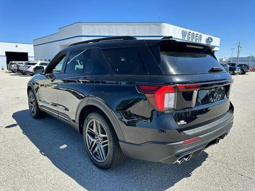 Agate Black Metallic 2026 Ford Explorer ST