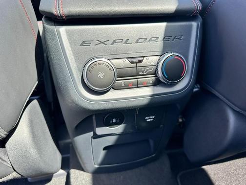Agate Black Metallic 2026 Ford Explorer ST
